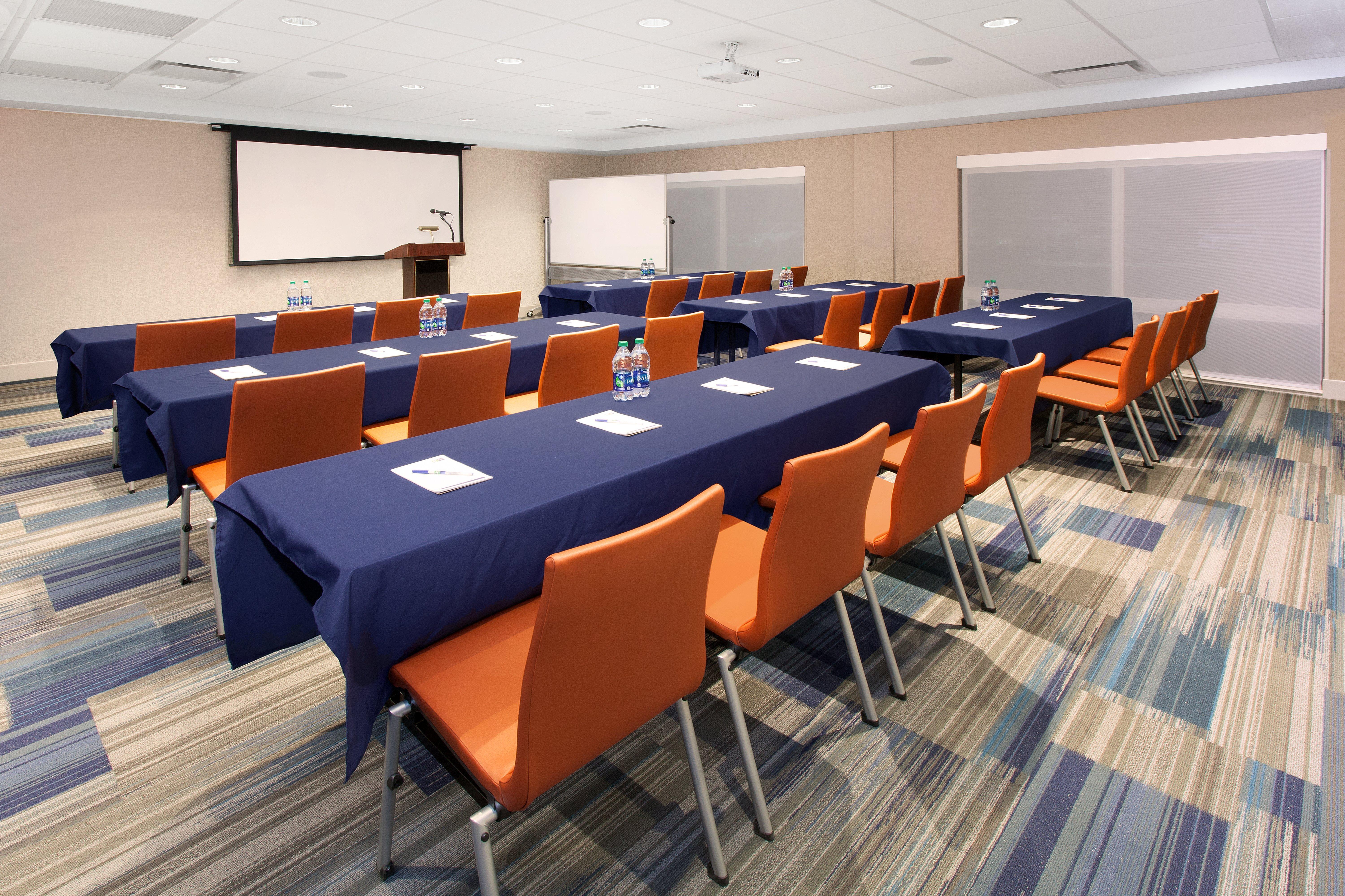 Holiday Inn Express & Suites - Sterling Heights-Detroit Area By Ihg Экстерьер фото