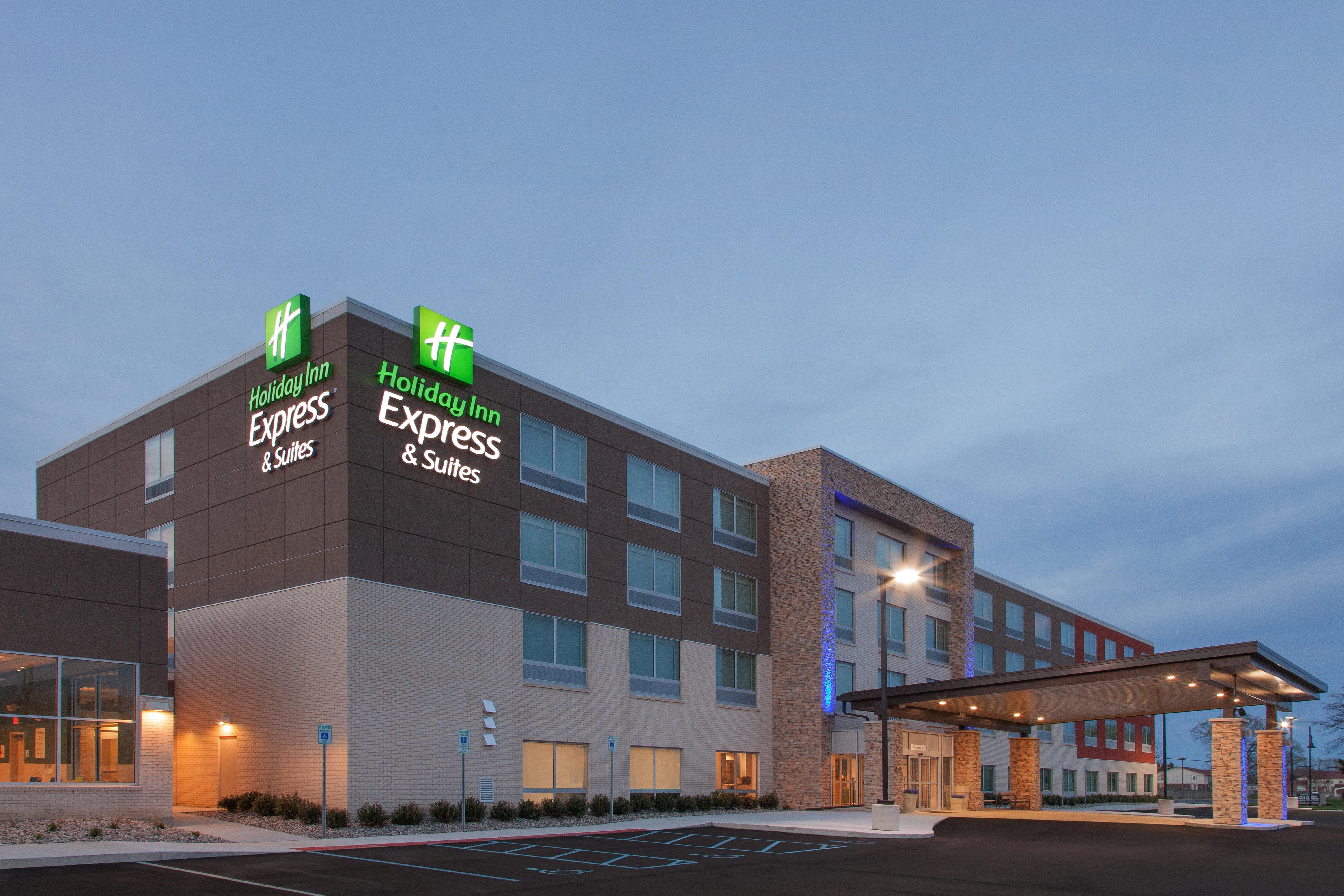 Holiday Inn Express & Suites - Sterling Heights-Detroit Area By Ihg Экстерьер фото